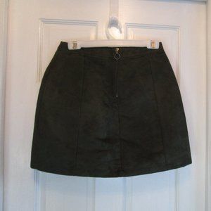 Hunter Green Old Navy Suede(look) mini skirt, Size 2